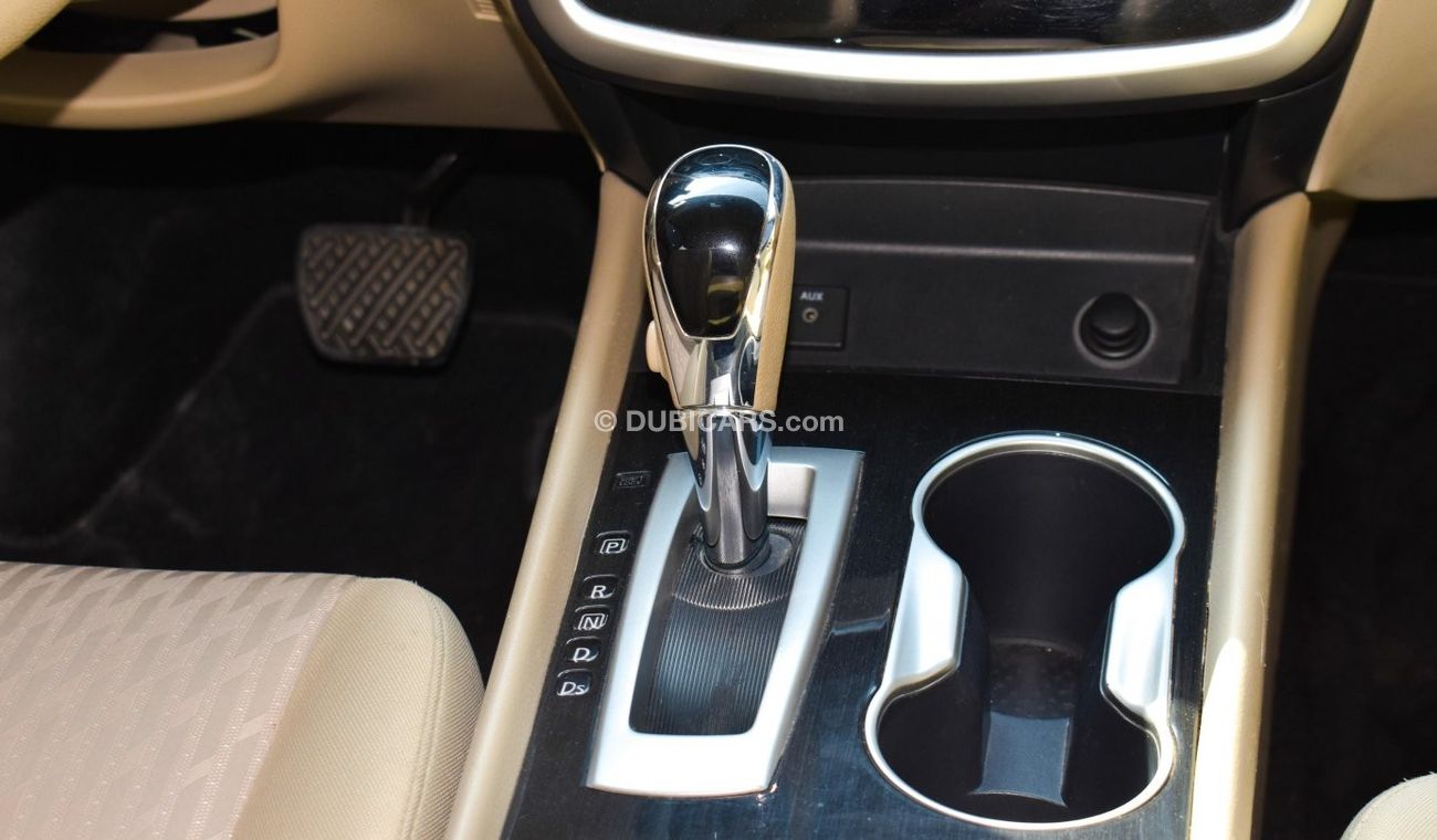 Nissan Altima 2.5 SV