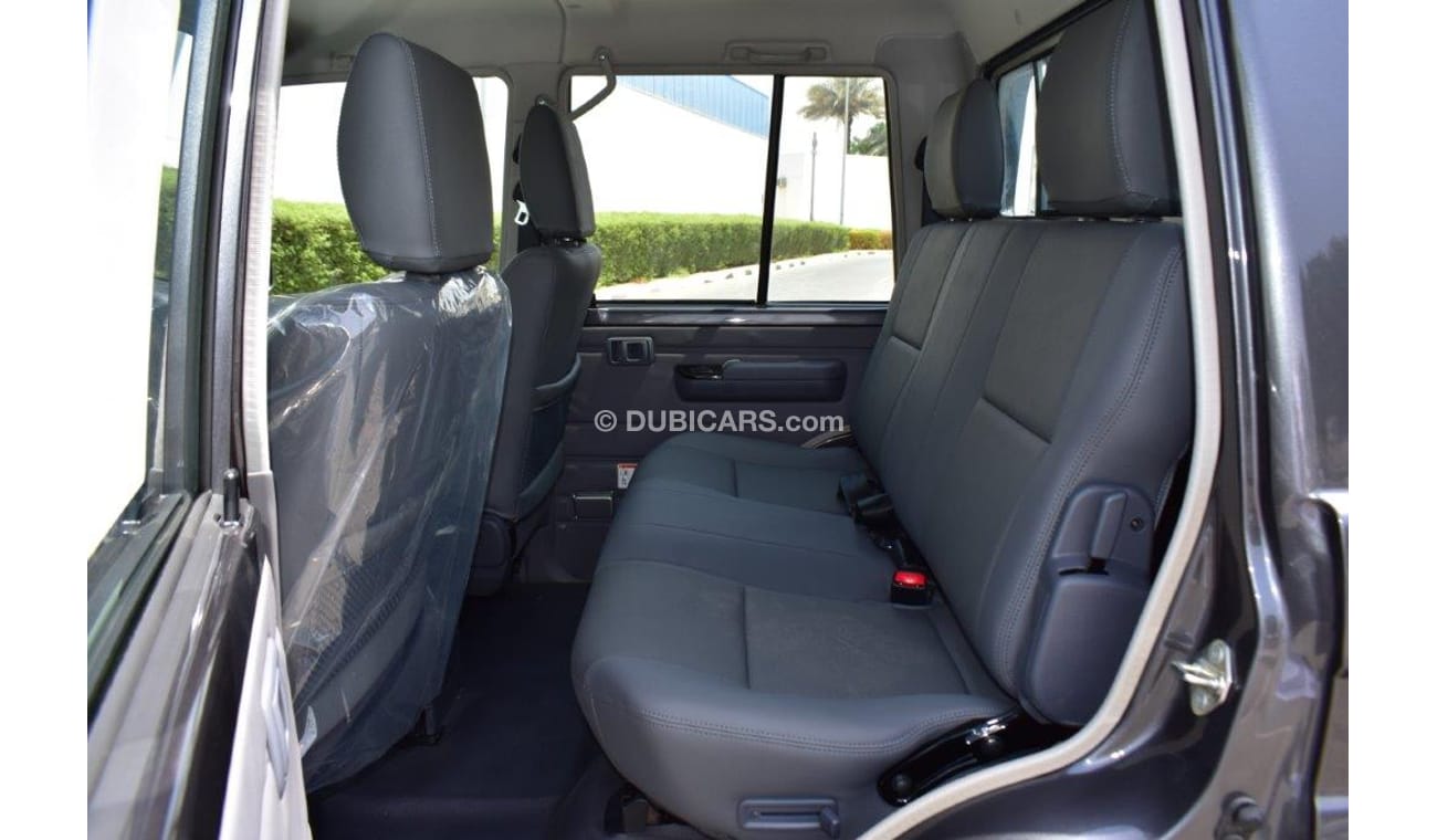 Toyota Land Cruiser Pick Up Double Cab Black Edition V8 4.5l 4wd Manual Transmission