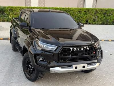 Toyota Hilux GLX 2018 Toyota Hilux 4X4 GR Sport GCC Specs Facelifted 2025 V4 2.7L Interior & Exterior Well-maintaind