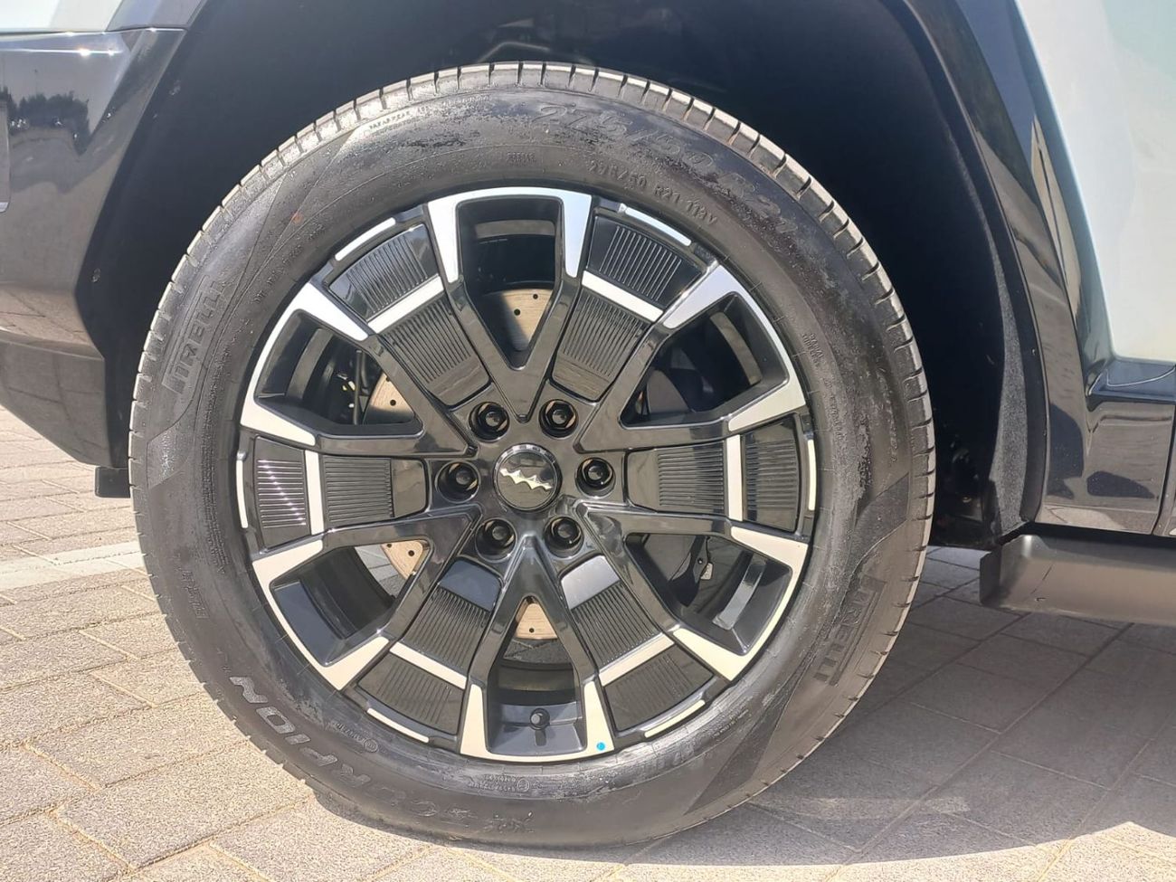 BYD Leopard 8 Smart and Brave Flagship Edition (6 Seats)