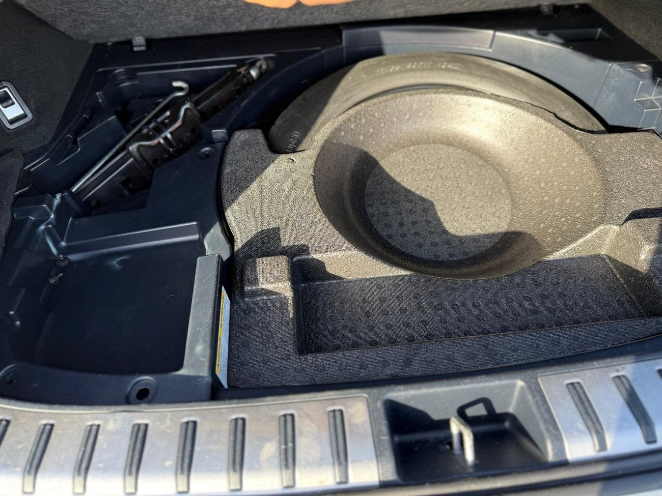 Lexus NX300 Hybrid NX300h Full Option