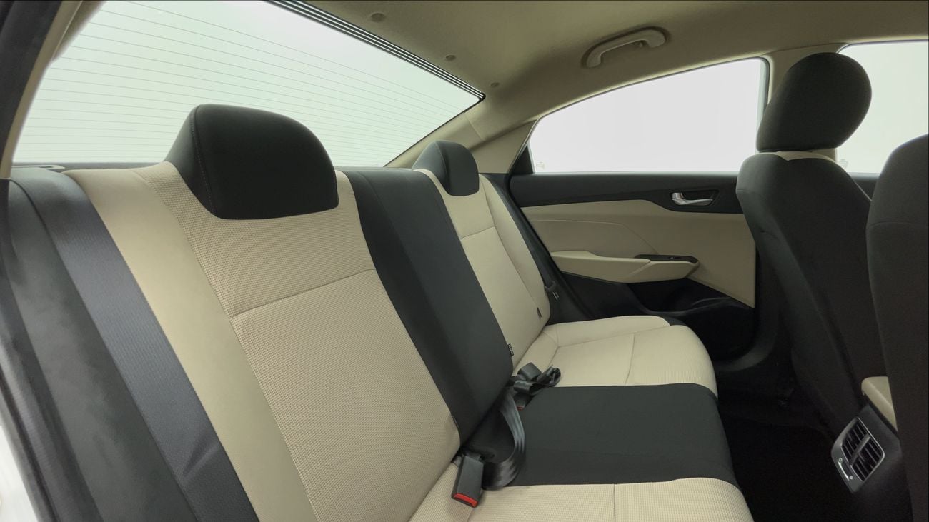 Hyundai Accent SMART 1.6 | Zero Down Payment | Free Home Test Drive