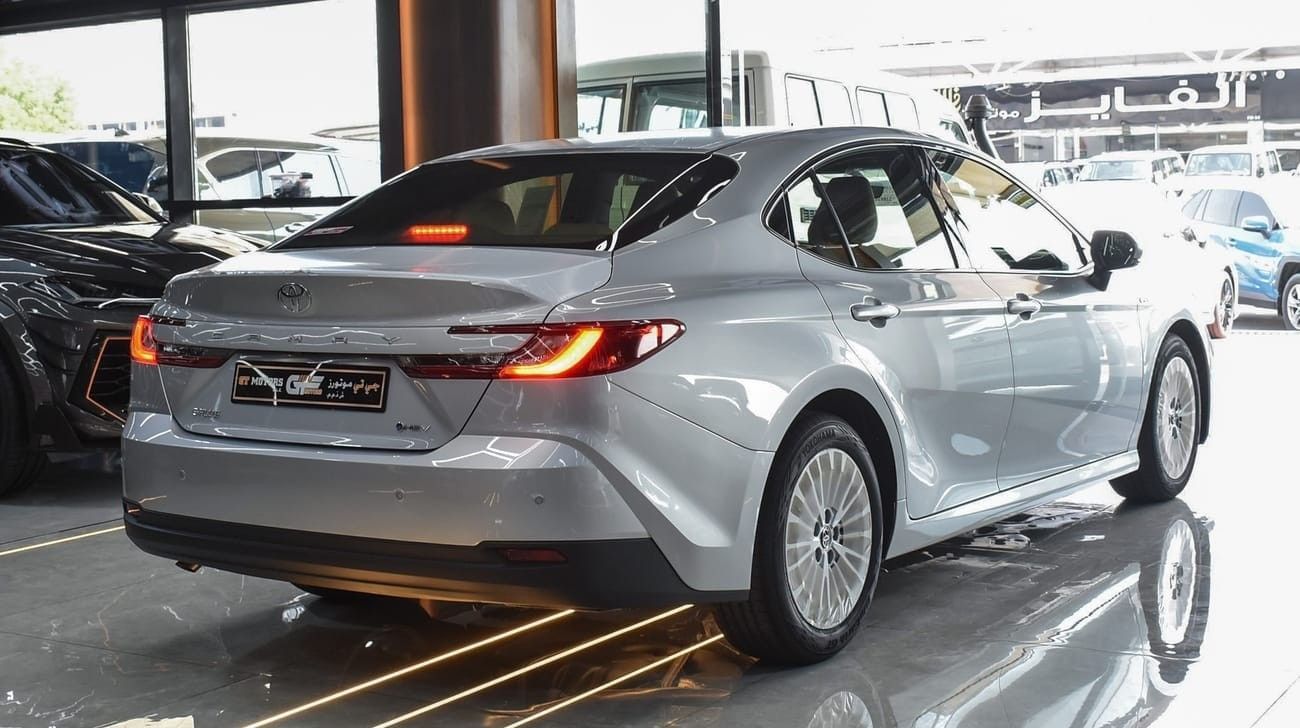 تويوتا كامري E-PLUS. HEV