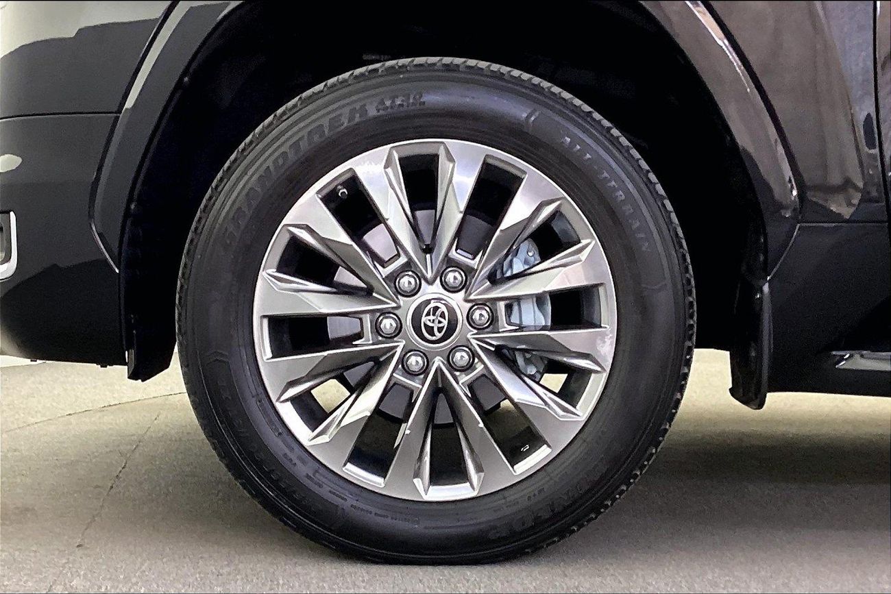 Toyota Land Cruiser VXR | Guaranteed Warranty | 0 Down Payment