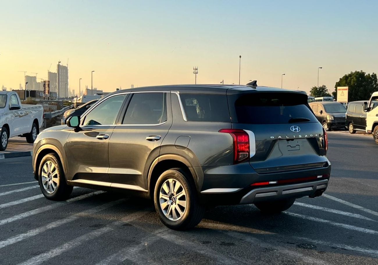 هيونداي باليساد 2023 Hyundai Palisade  MidOption-3.8L V6-AWD 4x4 - -Big Screen - Radar & Sensor