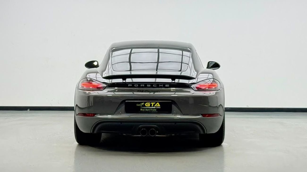 بورش كايمان 718 2024 Porsche 718 Cayman Style Edition, 2028 Porsche Warranty, 2029 Porsche Service Pack, Low Km, GCC