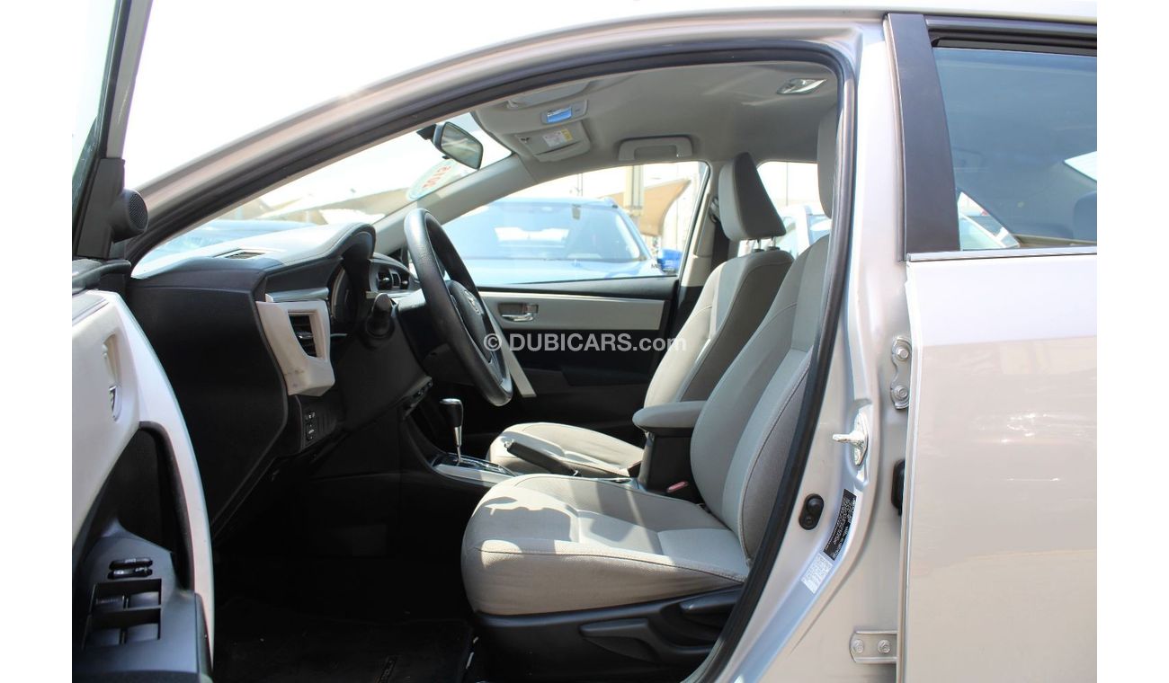 تويوتا كورولا SE+ خالية من الحوادث - خليجي - بصمة - مكينة  2000 سي سي - السيارة بحالة ممتازة من الداخل والخارج