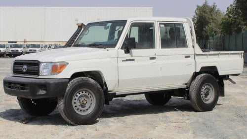 تويوتا لاند كروزر بيك آب 4.2L DC 6 SEATER WITH ABS & AIRBAG MT