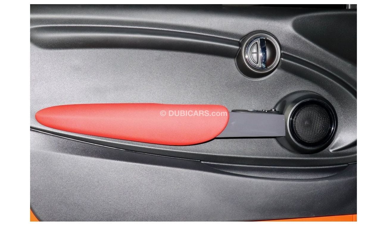 Mini Cooper Mini Cooper 2021 GCC under Warranty with Flexible Down-Payment.