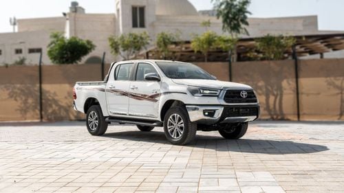 تويوتا هيلوكس SGLX 2026 Toyota Hilux S-GLX 2.8L AT Diesel (White-Red)