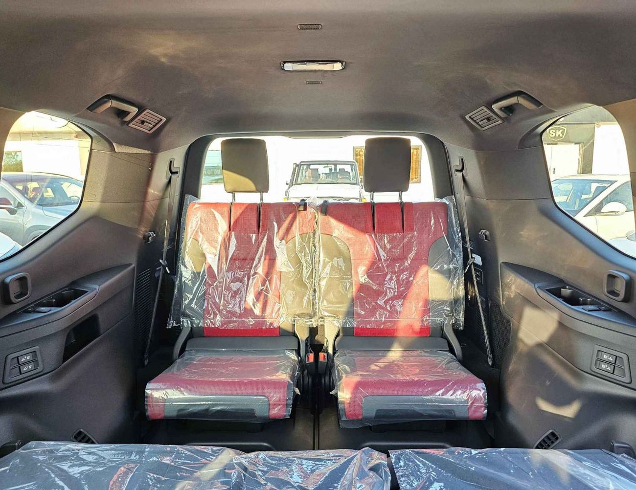 تويوتا لاند كروزر VXR TWIN TURBO / 3.5L PETROL V6 4WD / RADAR / 12.3" DVD+JBL / HEADUP DISPLAY (CODE#VXR31H)