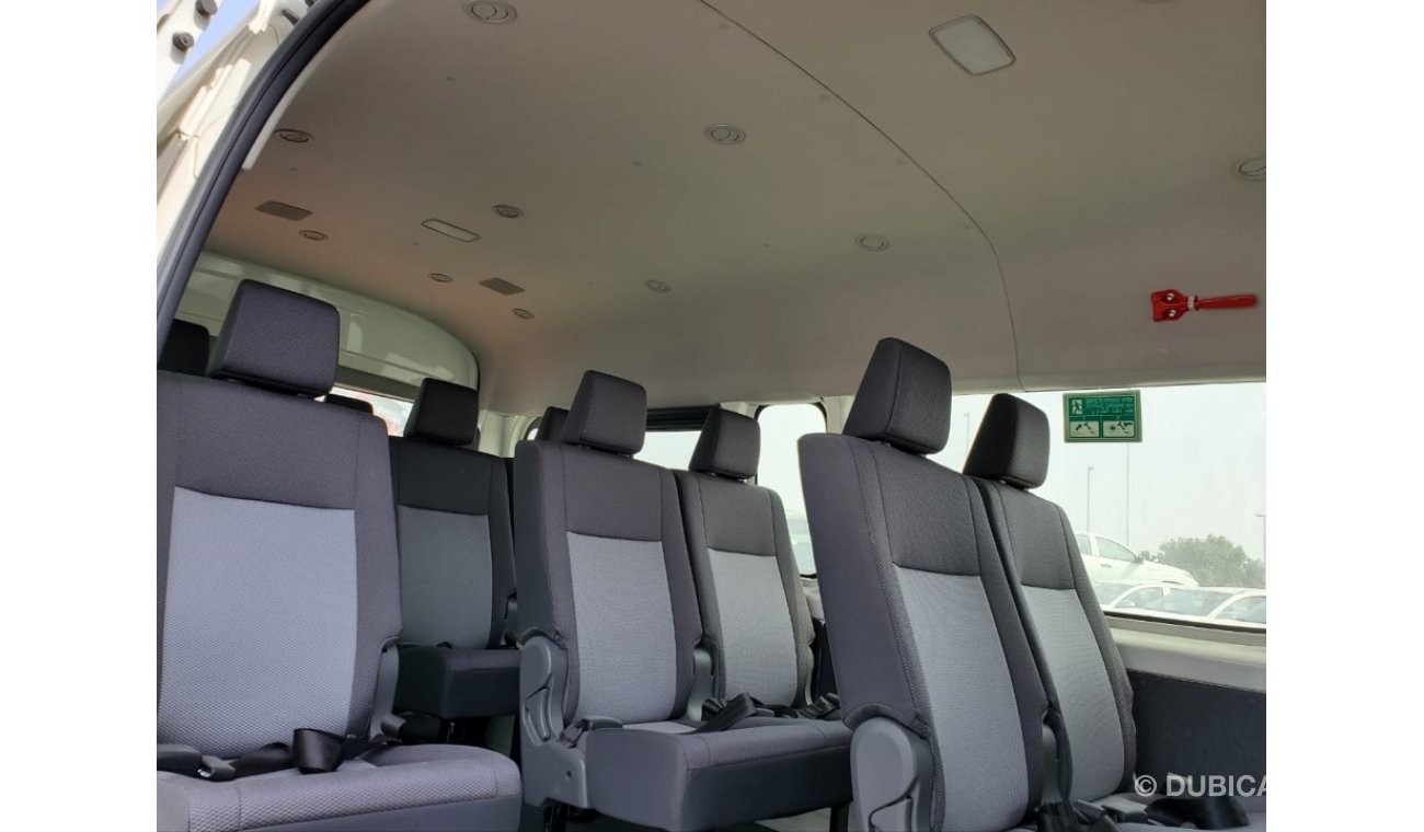 Toyota Hiace 2022 DSL 2.8L  14 SEATS MID OPTIONS FOR EXPORT