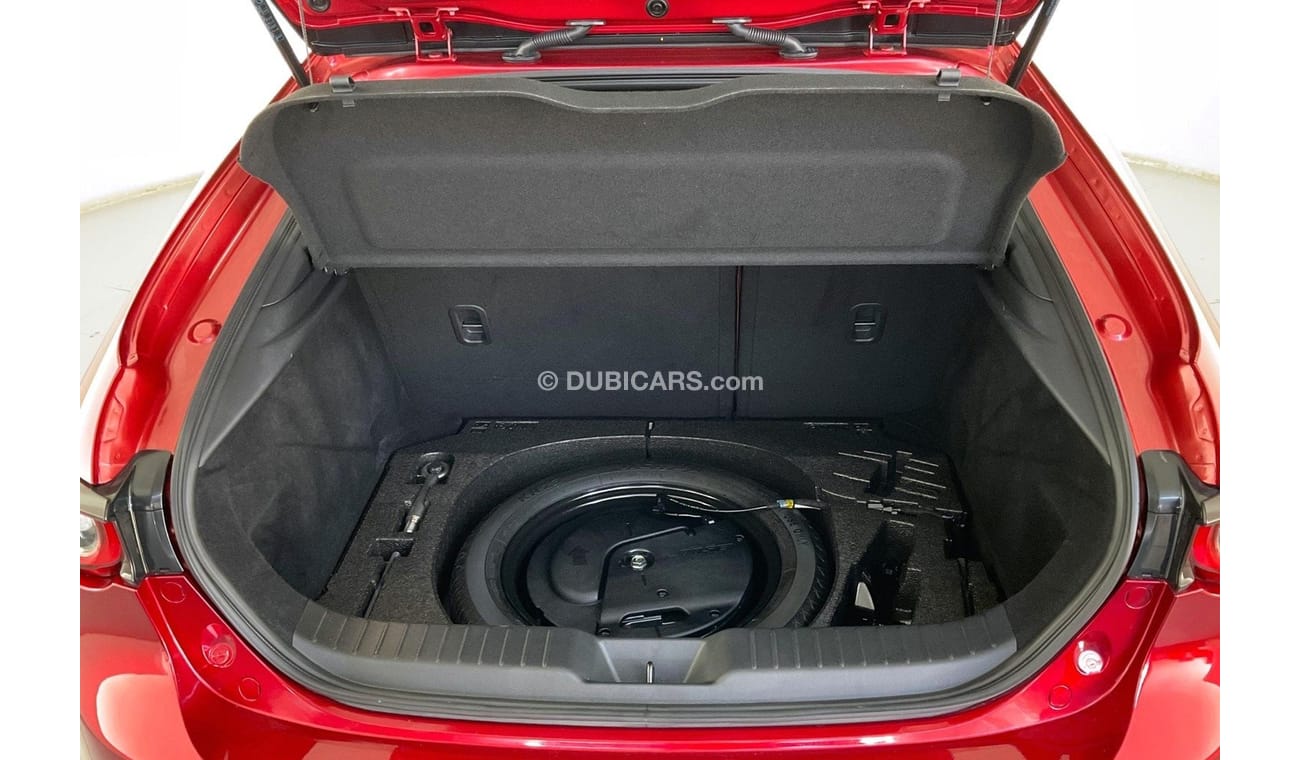 مازدا 3 Intense | سنة ضمان مجانية | 0 دفعة أولى | سياسة الإعادة بعد 7 أيام