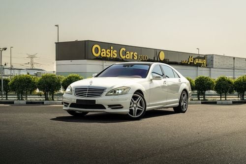 مرسيدس بنز S 500 AMG 4.7L V8 AMG GCC 2013 In Good Condition