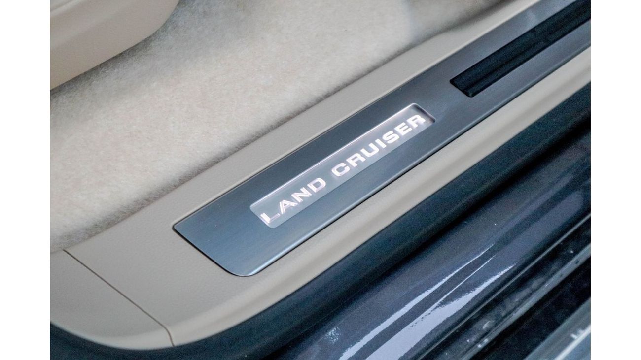 تويوتا لاند كروزر Toyota Land Cruiser GXR 4.0L 2024 model