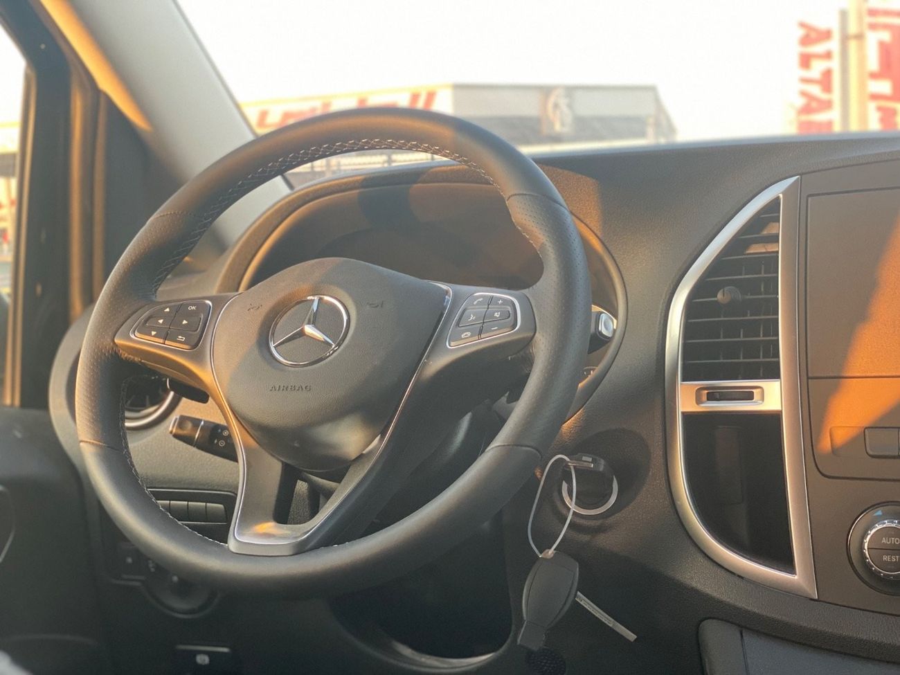 Mercedes-Benz Vito 2.0 Petrol brand new