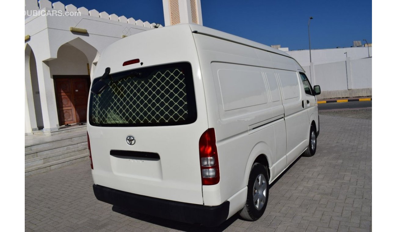 Toyota Hiace GL - High Roof LWB Toyota Hiace Highroof van, Model:2018. Excellent condition