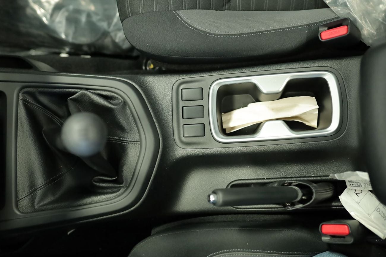 نيسان نافارا 2.5L Petrol | XE Manual Transmission | Single Cabin (Only For Export)