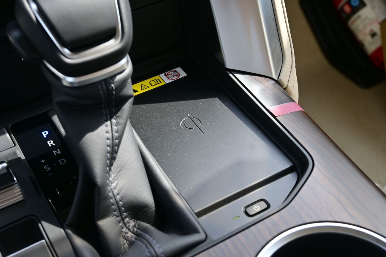 Toyota Land Cruiser Toyota Land Cruiser VX-V Exclusive 4.0L V6, 4WD