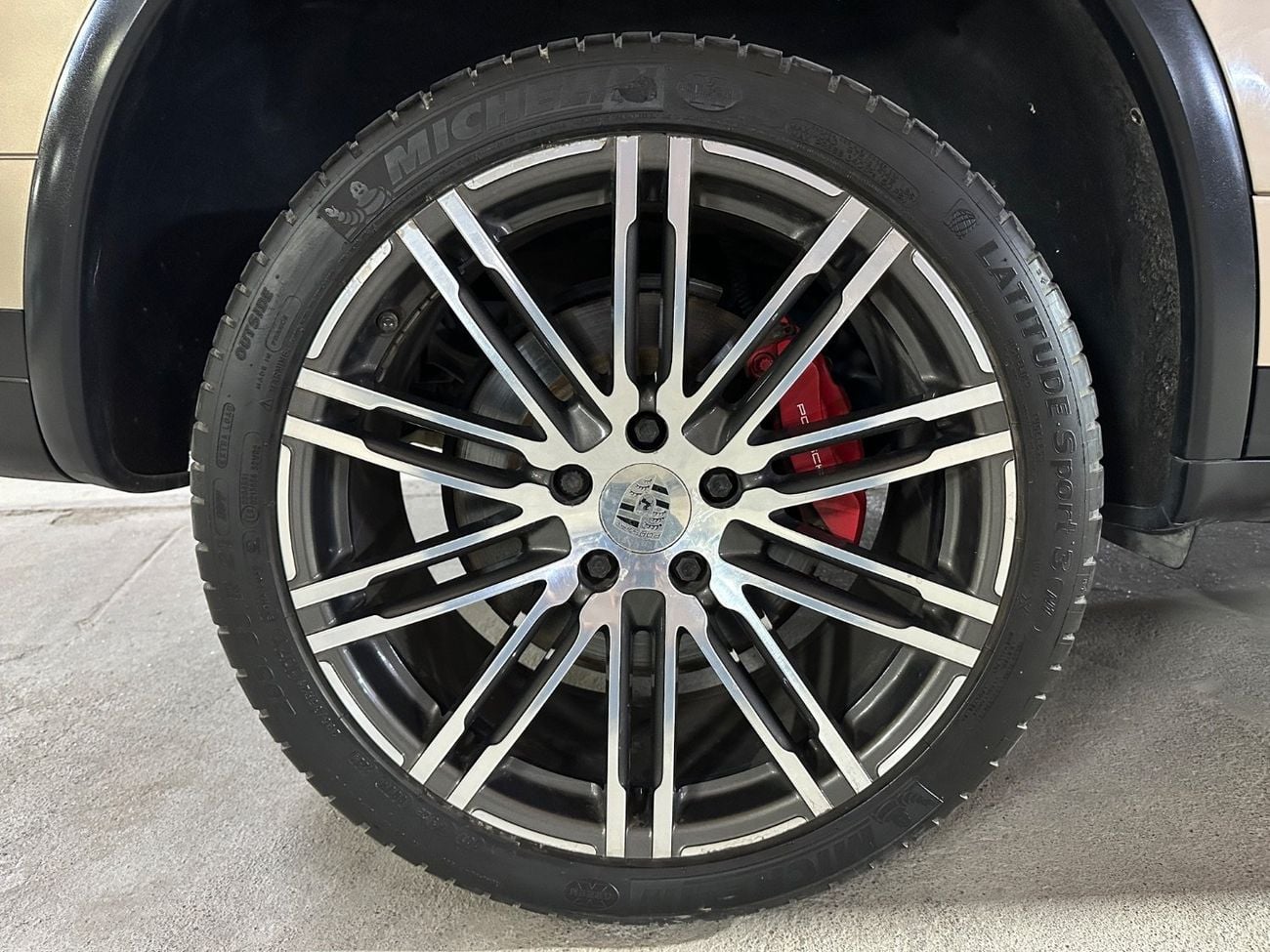 Porsche Cayenne PORSCHE CAYENNE TURBO 2015 | PANORAMIC ROOF | SPORTS CHRONO PACKAGE | FULL CARBON INTERIOR PACKAGE