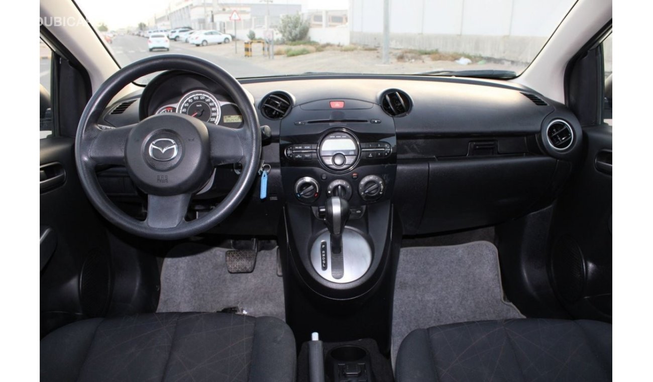 Mazda 2 Mazda 2 2015 GCC in excellent condition without accidents, very clean from inside and outside