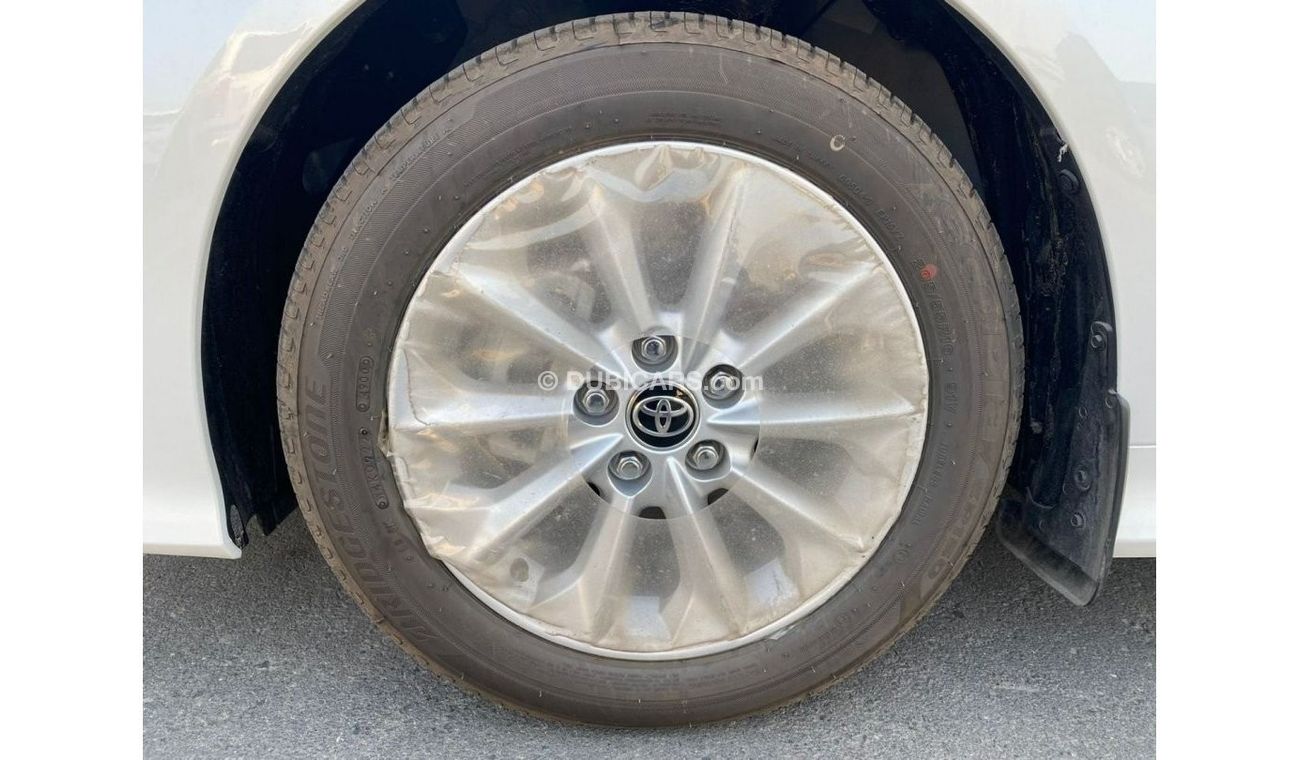 New TOYOTA COROLLA SUNROOF + RINGS 2022 for sale in Dubai 554708