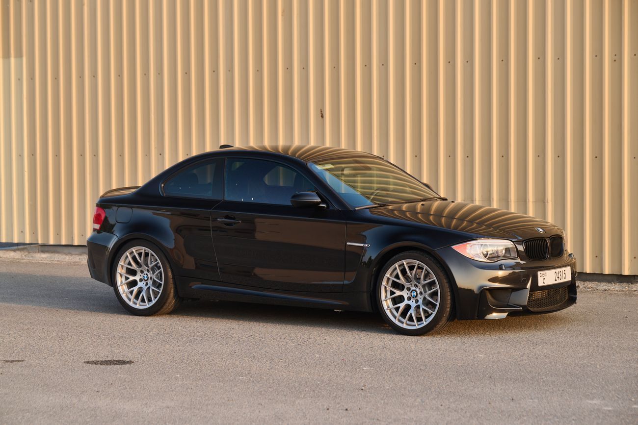 BMW 1M - Rare Black Sapphire
