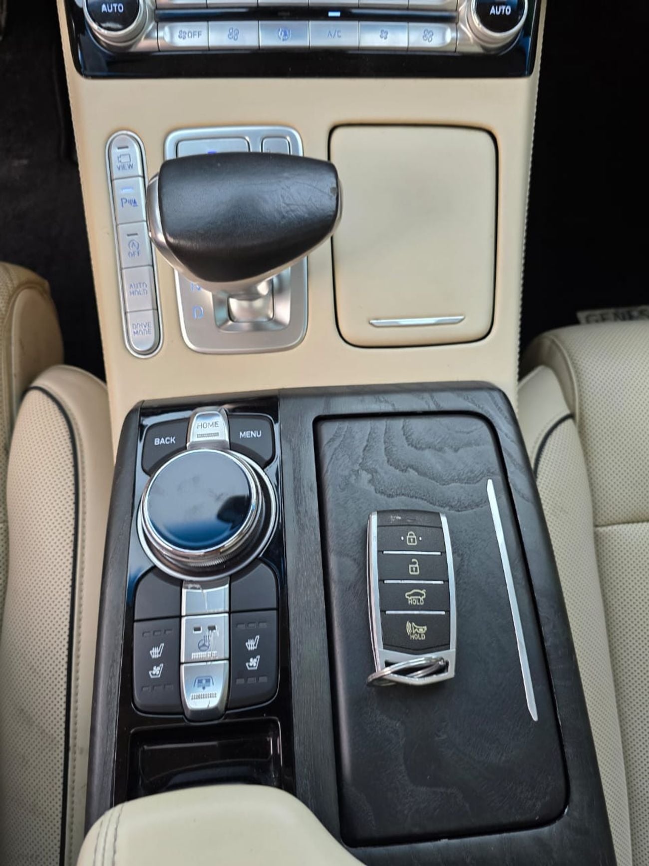 جينيسس G90 PLATINUM