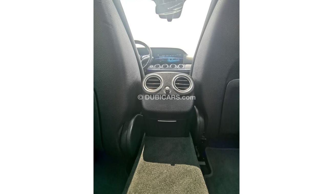 Mercedes-Benz E 350 Merecedes-Benz E350 - 2021 - Black