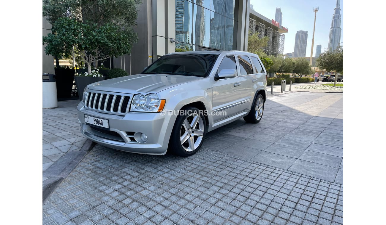Jeep Grand Cherokee SRT8