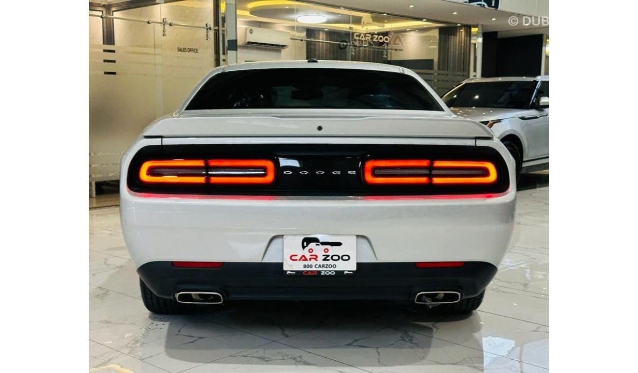 Dodge Challenger SXT