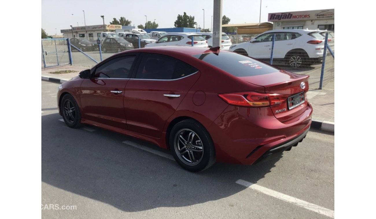 Hyundai Elantra (SPORT)