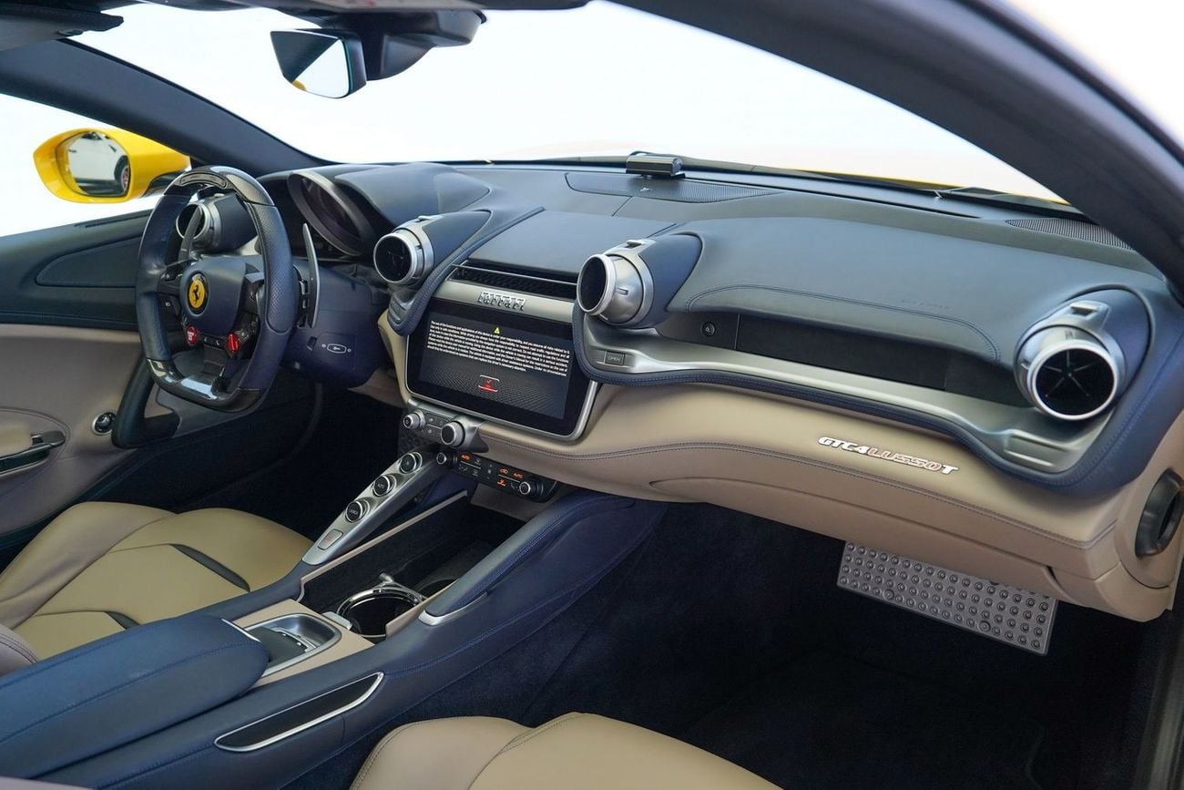 فيراري جي تي سي 4  لوسو T V8