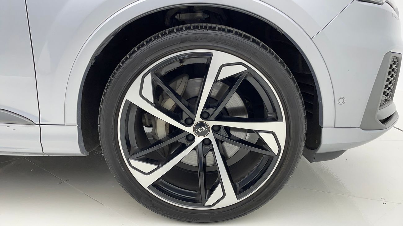 Audi Q7 55 TFSI S LINE LUXURY 3 | Zero Down Payment | Free Home Test Drive