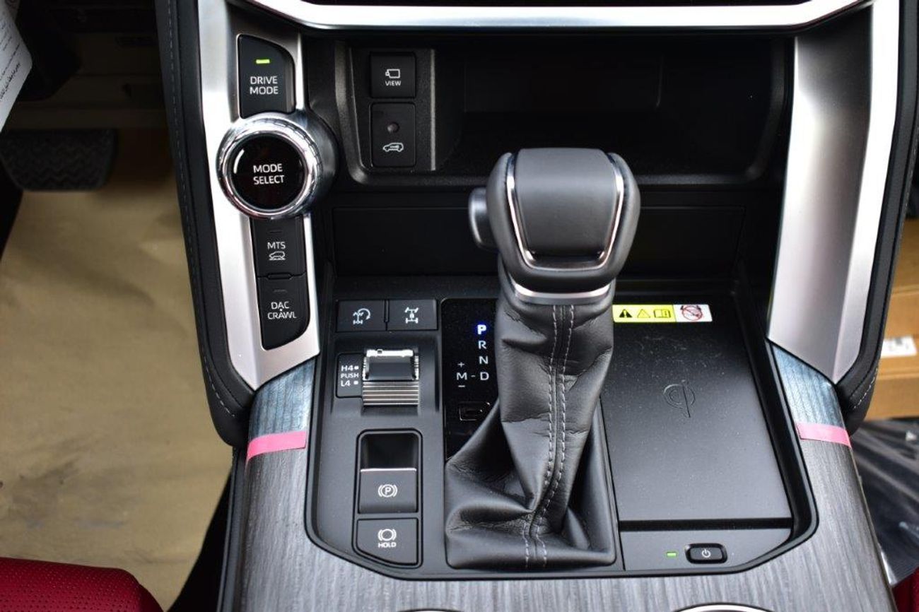 Toyota Land Cruiser 300 VXR V6 3.3L Diesel Automatic