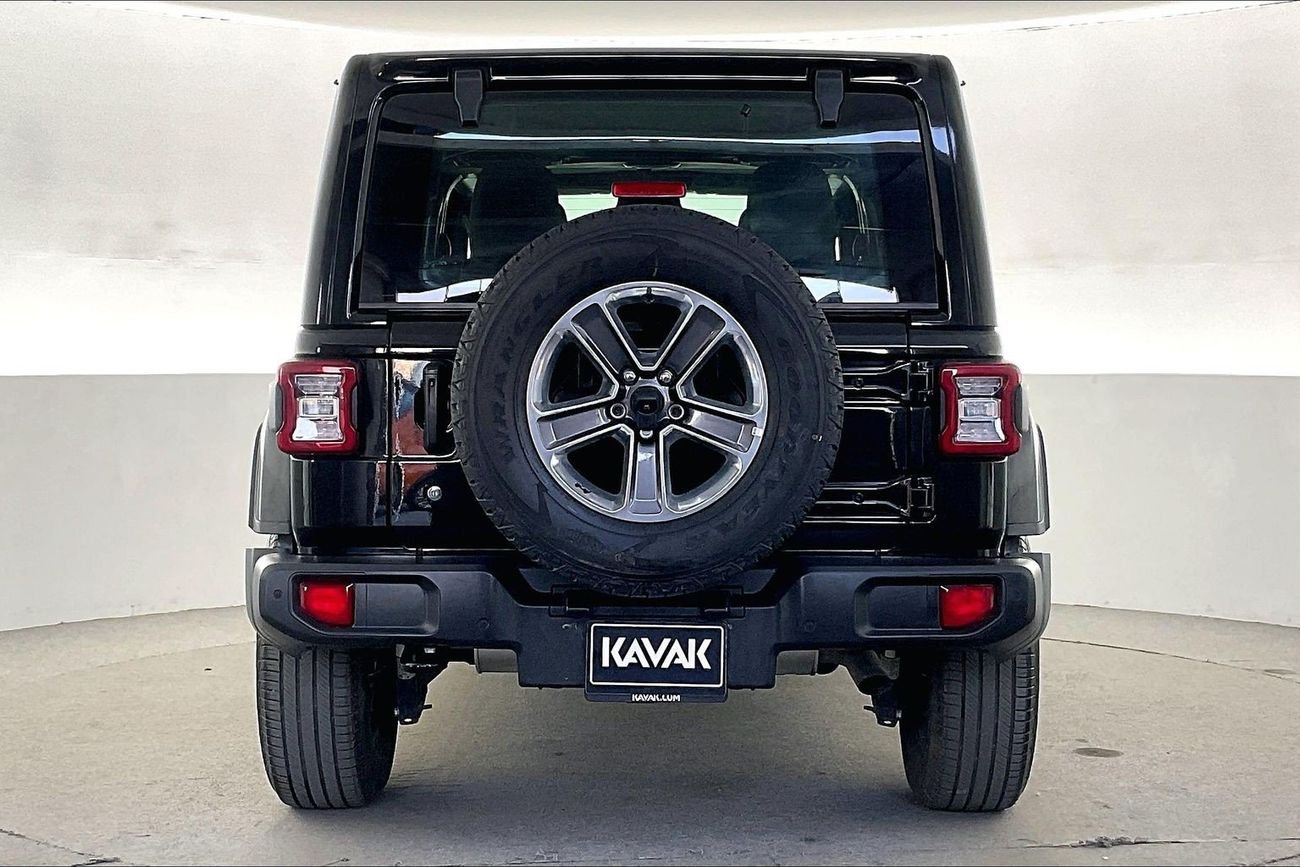 جيب رانجلر Sahara Unlimited | National Day Celebration | شامل الضمان | 0 ﺪﻔﻋﺓ ﺃﻮﻟﻯ