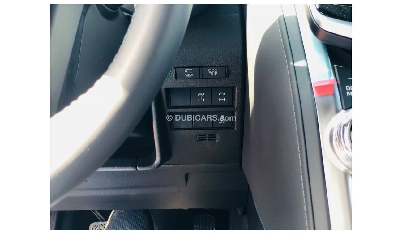 تويوتا لاند كروزر GR-S