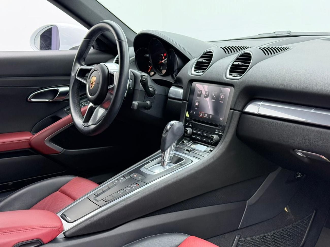 Porsche 718 Cayman 2023 Porsche Cayman, Porsche Warranty+Full Porsche Service History, GCC