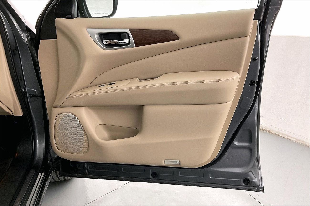 نيسان باثفايندر SL | ضمان مجاني لمدة عام | 0 دفعة أولى