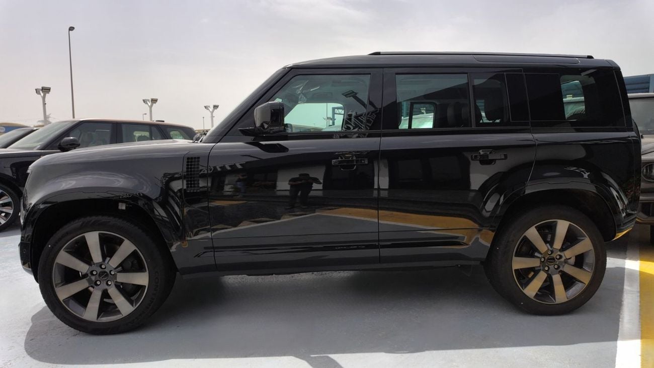 Land Rover Defender LAND ROVER DEFENDER 110 P400 X-DYNAMIC 2026