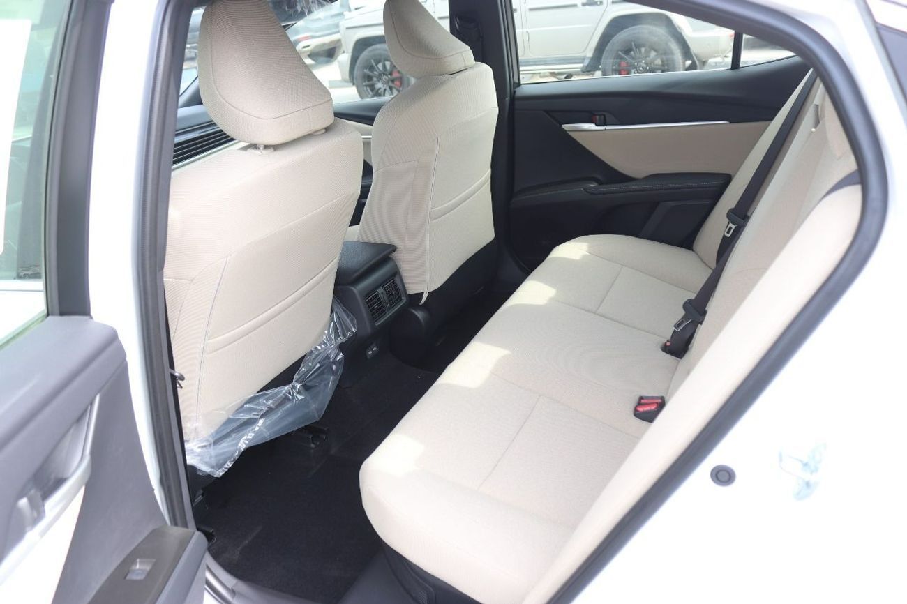 Toyota Camry 2.5LE, KEYLESS ENTRY,PUSH START, PANORAMIC ROOF, ALLOY WHEELS, MODEL 2025