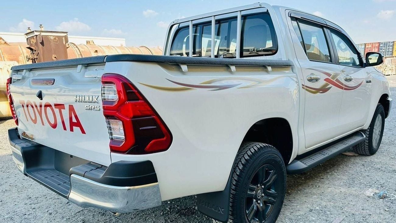 Toyota Hilux SGLX SR5 DC 2.7L Petrol 5MT 2025YM Full Option