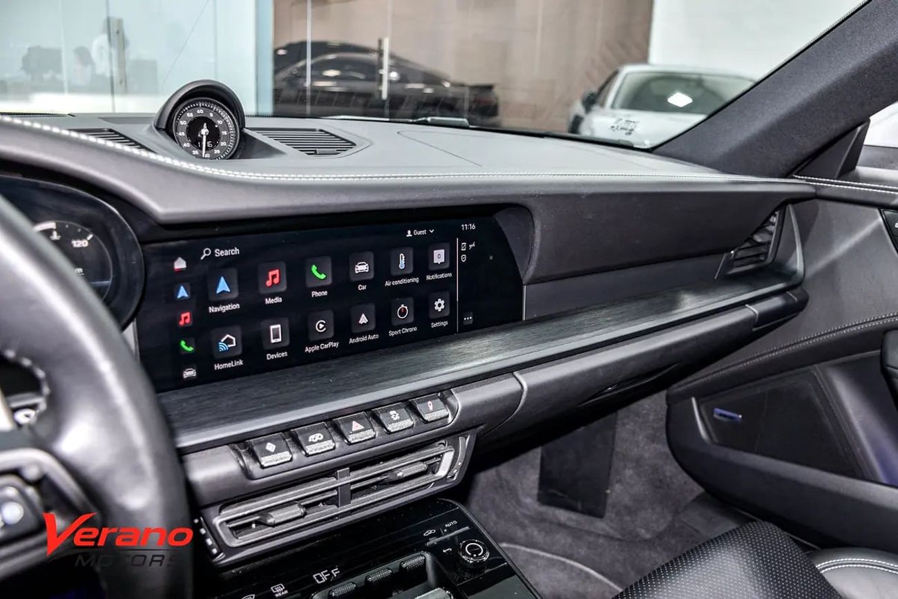 بورش 911 911 Carrera 4 GTS – Top Spec