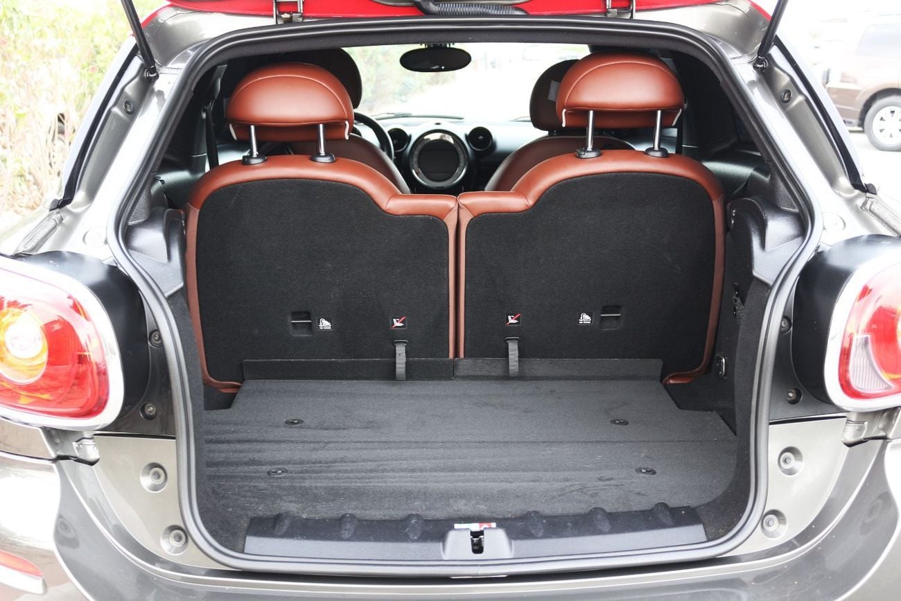 Mini Clubman S 1.6L 2013 MINI Clubman John Cooper Works - GCC Specs AWD Full options