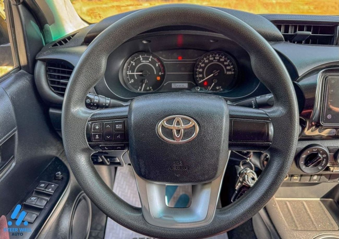 Toyota Hilux DLX 2.4L 4WD Diesel MT DC / Ready to Drive / GCC / Book Now!