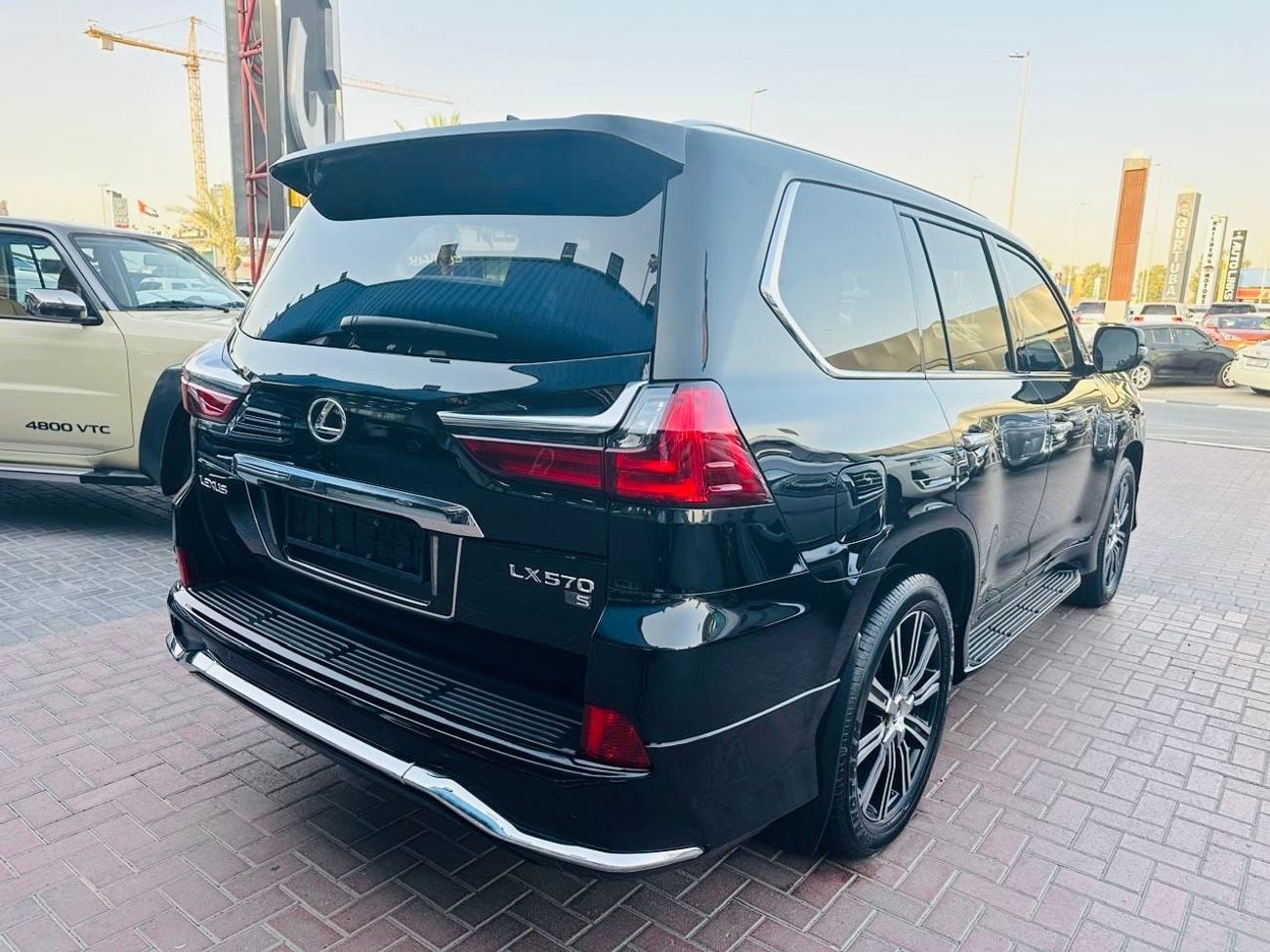 لكزس LX 570