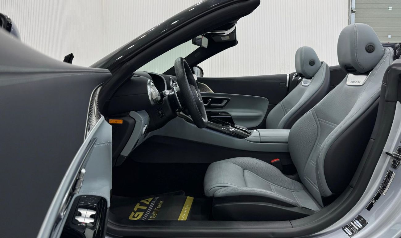 مرسيدس بنز SL 43 AMG 2023 Mercedes-Benz SL43 AMG, One Year Warranty, Full Service History