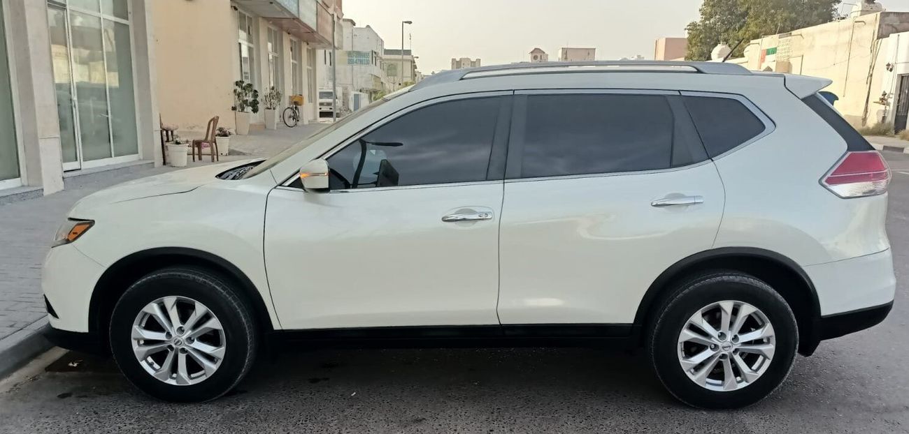 نيسان روج SV AWD