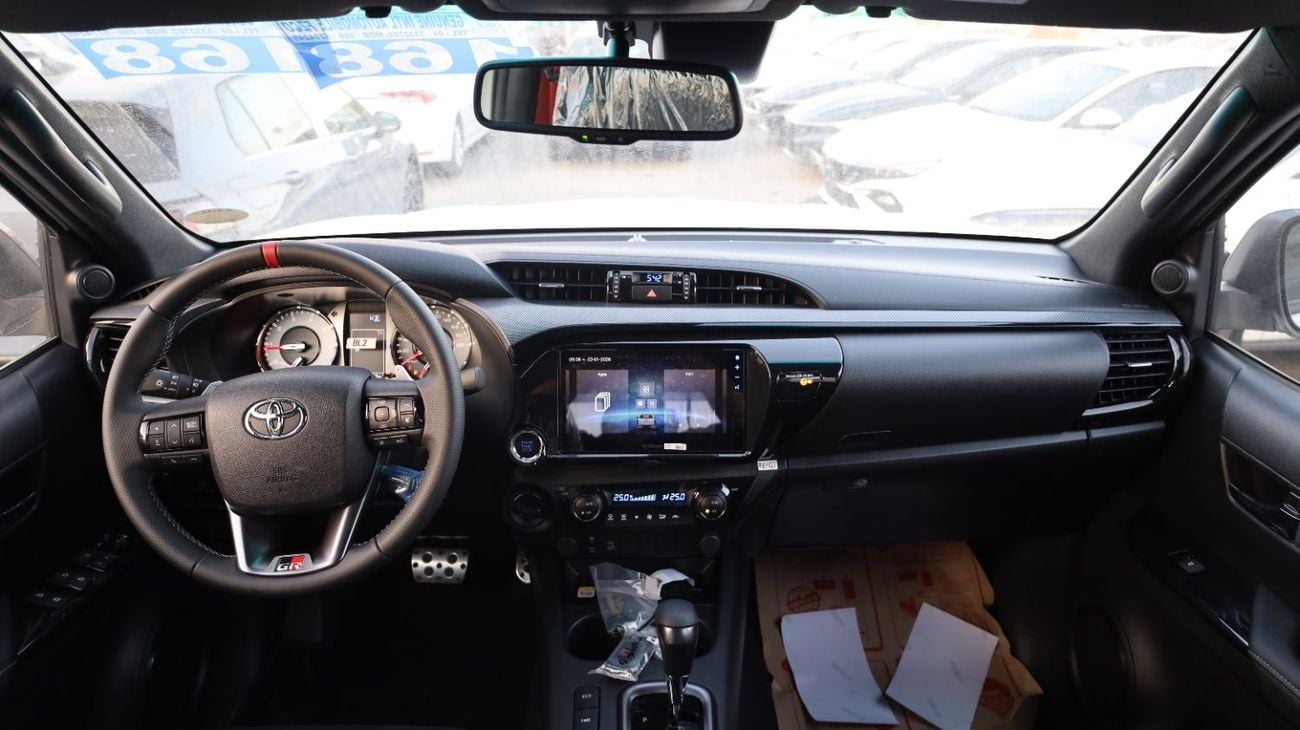 Toyota Hilux GR SPORT