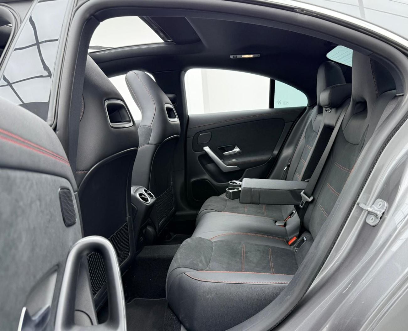Mercedes Benz CLA250 2024 Mercedes CLA 250 4MATIC, Mercedes Warranty, GCC Specs